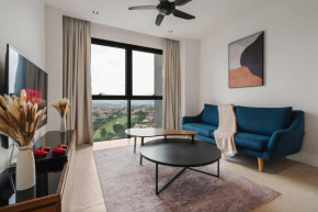 Lumi Tropicana Ps4 Balcony GolfView Modern 8pax